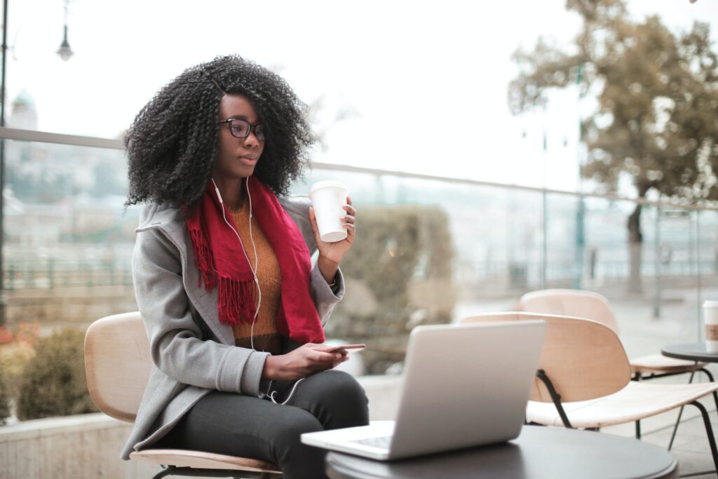 MSP Worker Working From A Cafee