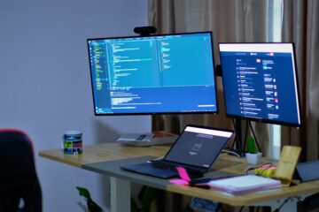 A remote MSP workers home office